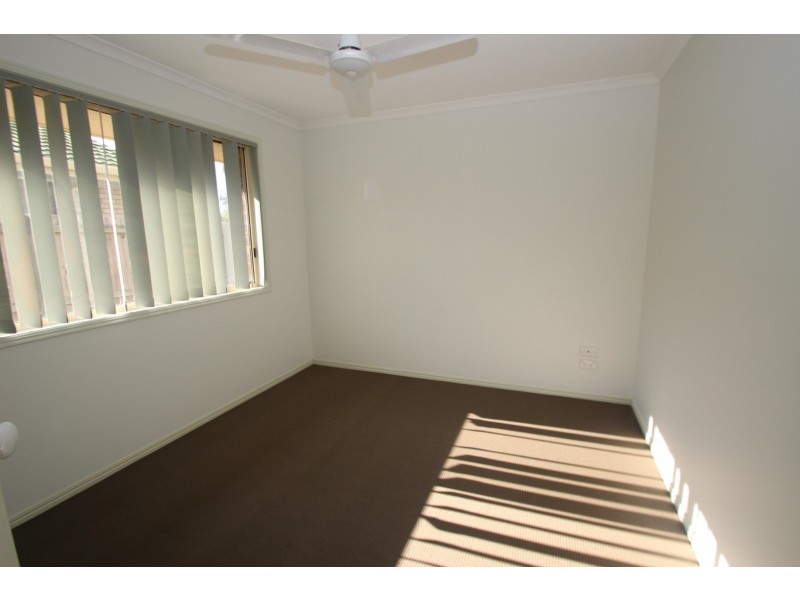 5 King Richard Court, Urangan QLD 4655