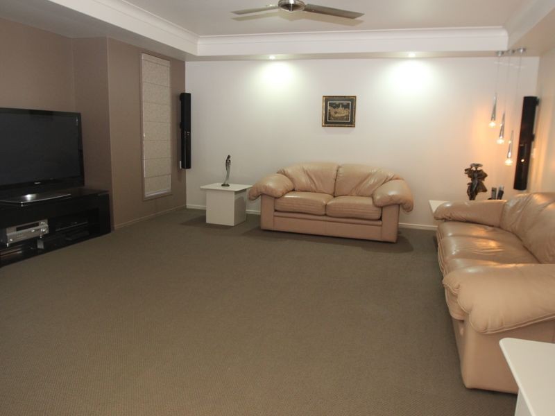 117 Cove Boulevard, River Heads QLD 4655