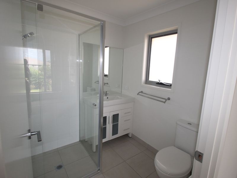 27 Parklands Boulevard, Wondunna QLD 4655
