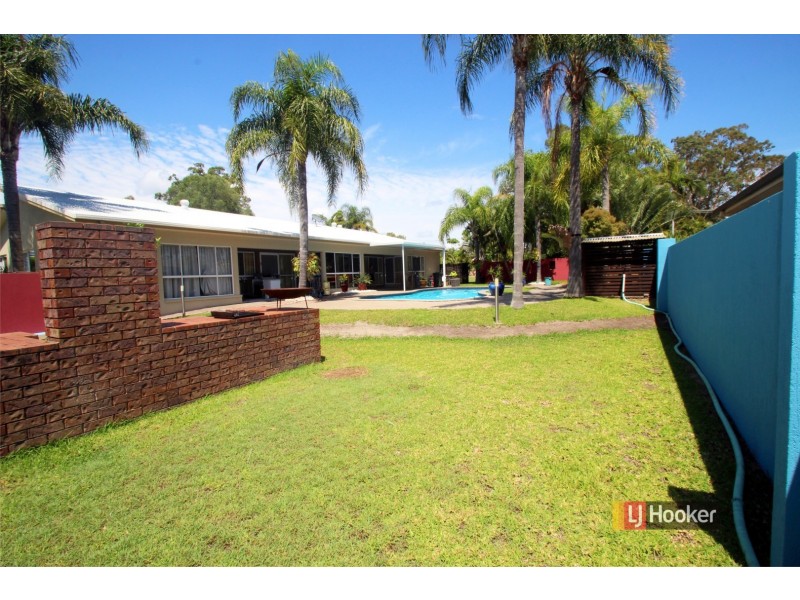 60 Maree Street, Wondunna QLD 4655