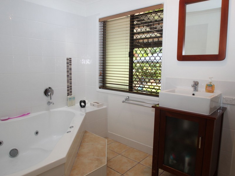 45 Romney Street, Pialba QLD 4655