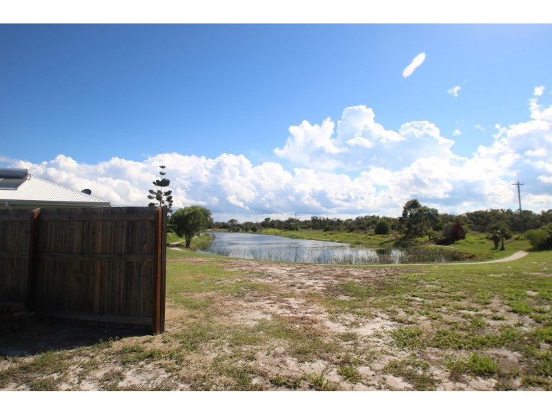 48 Honey Myrtle Close, Burrum Heads QLD 4659