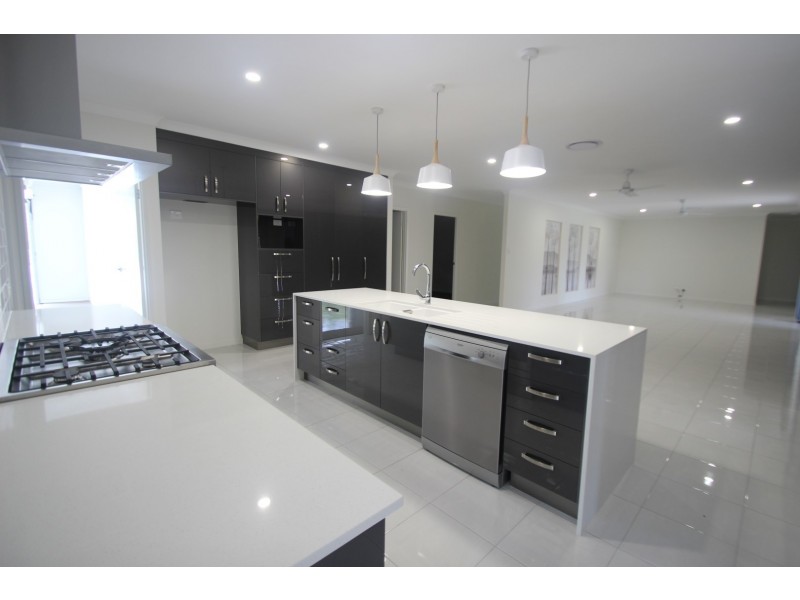 51 Sawmill Road, Dundowran Beach QLD 4655