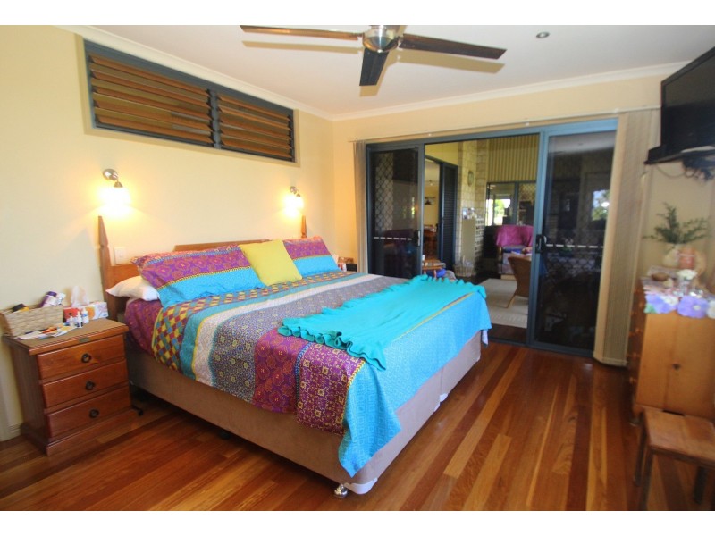 1-5 Bromiley Court, Dundowran QLD 4655