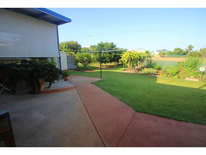 1-5 Bromiley Court, Dundowran QLD 4655