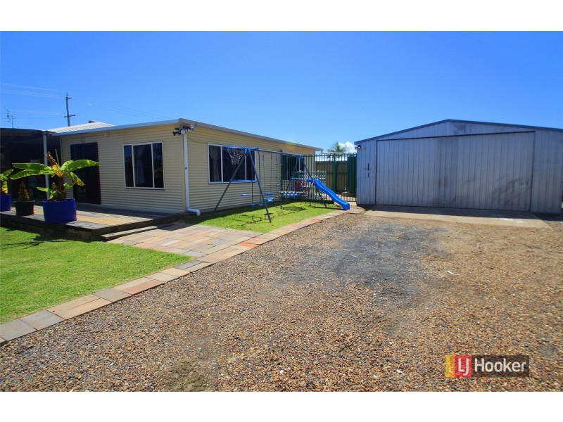 721 Boat Harbour Drive, Urangan QLD 4655
