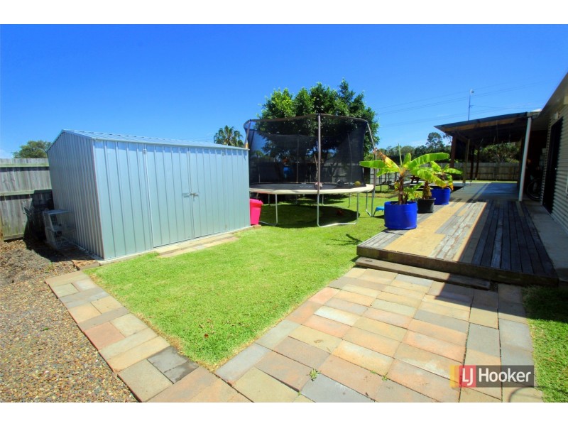 721 Boat Harbour Drive, Urangan QLD 4655