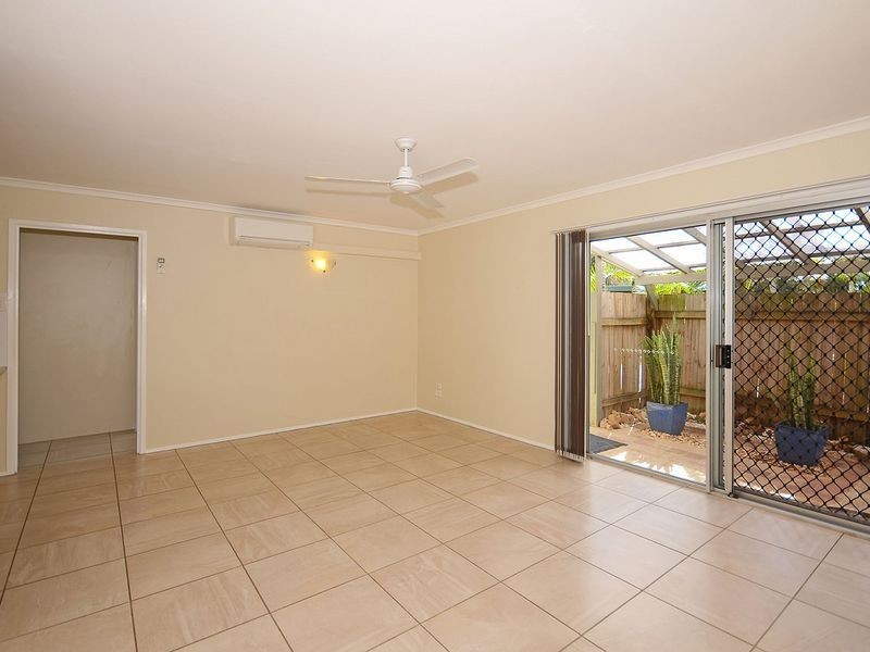 19 Limpus Street, Urangan QLD 4655