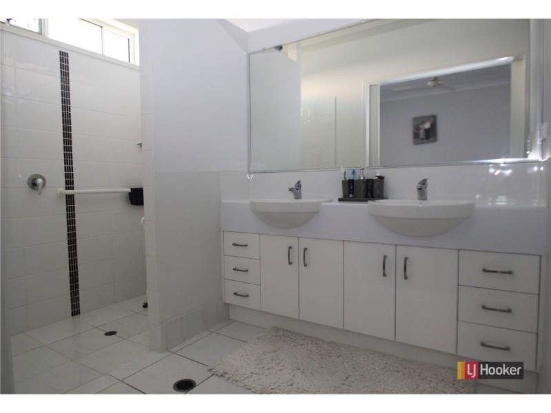 3 Lancaster Circuit, Urraween QLD 4655
