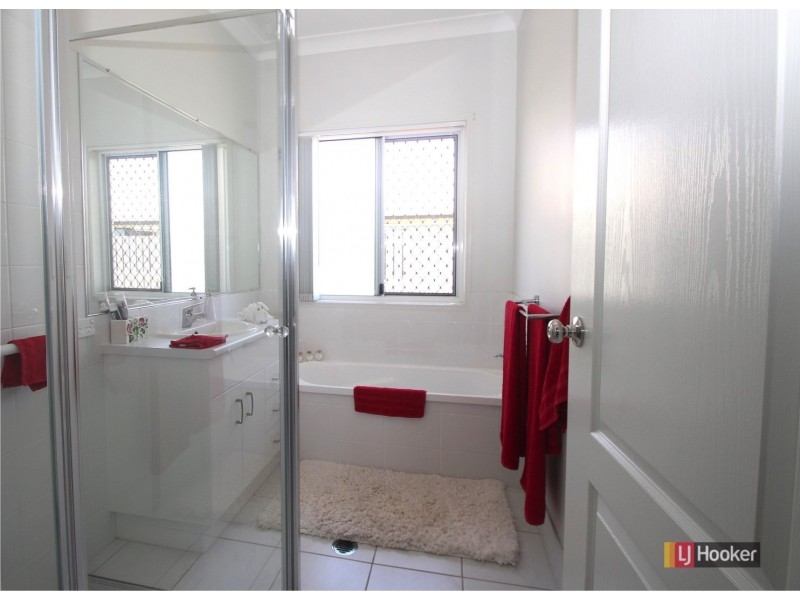 3 Lancaster Circuit, Urraween QLD 4655