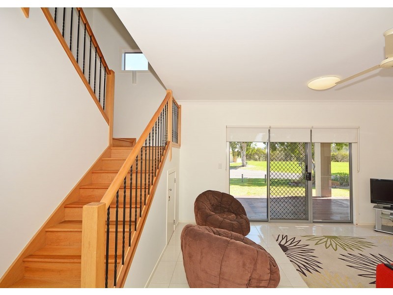 2 Tamarind Close, Burrum Heads QLD 4659