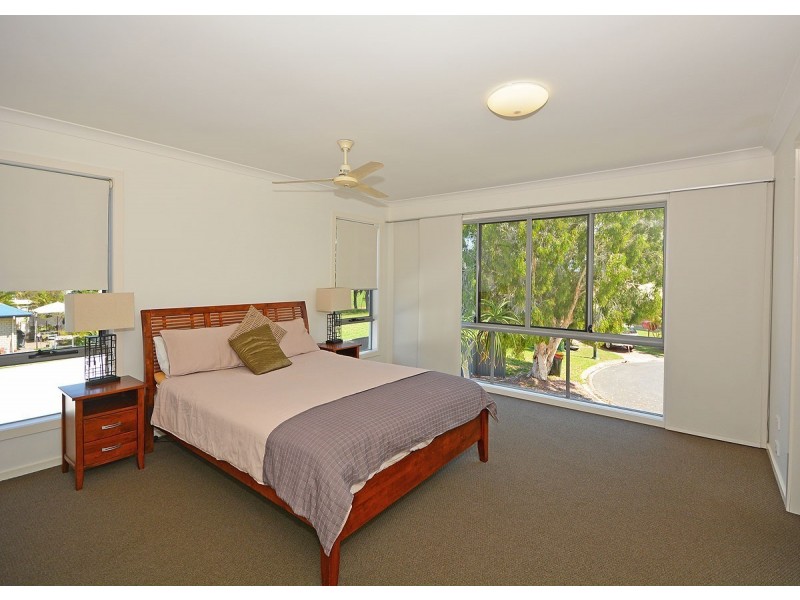 2 Tamarind Close, Burrum Heads QLD 4659