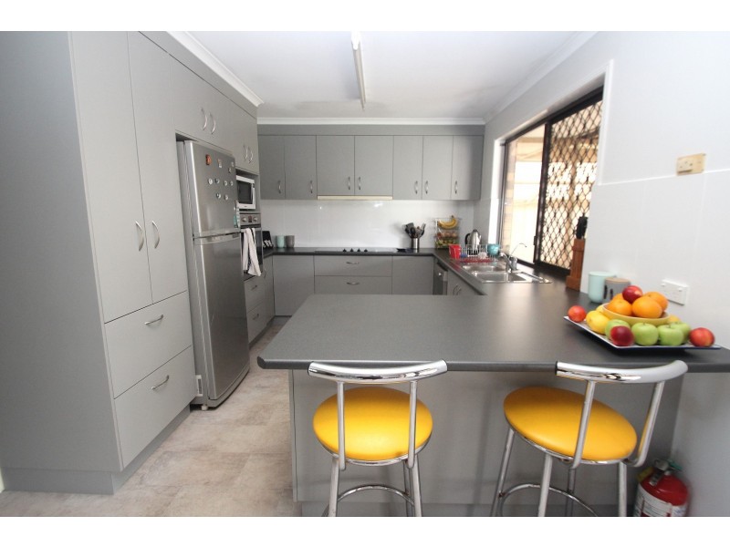 23 Moonbi Street, Scarness QLD 4655