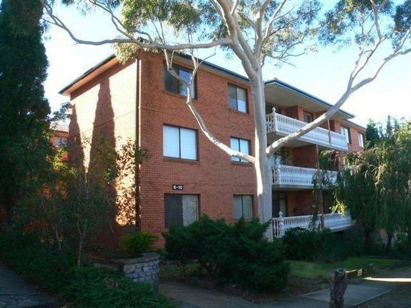 6 Winchester Street, Carlton NSW 2218