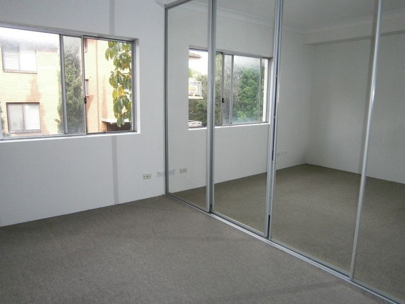 384A Railway Parade, Carlton NSW 2218