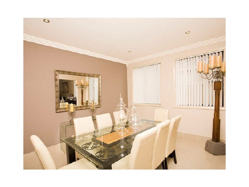 3 Highland Road, Peakhurst NSW 2210