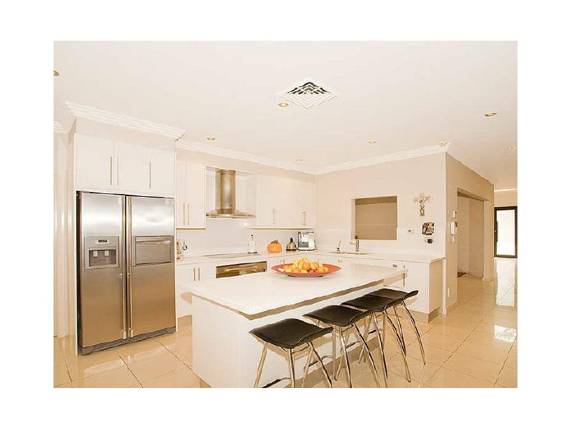 3 Highland Road, Peakhurst NSW 2210