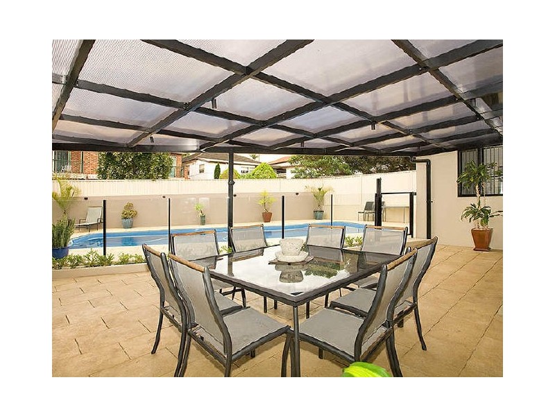 3 Highland Road, Peakhurst NSW 2210