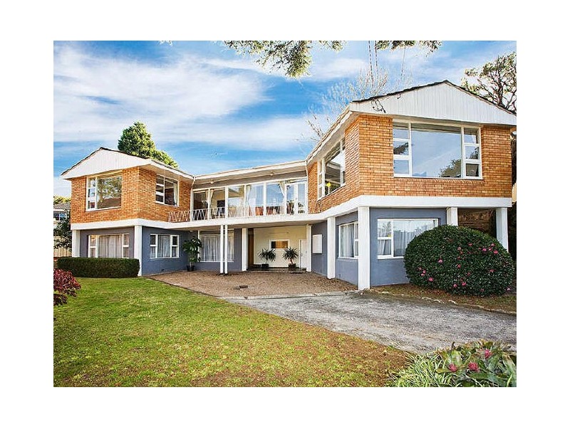 1 Benwerrin Lane, Carss Park NSW 2221