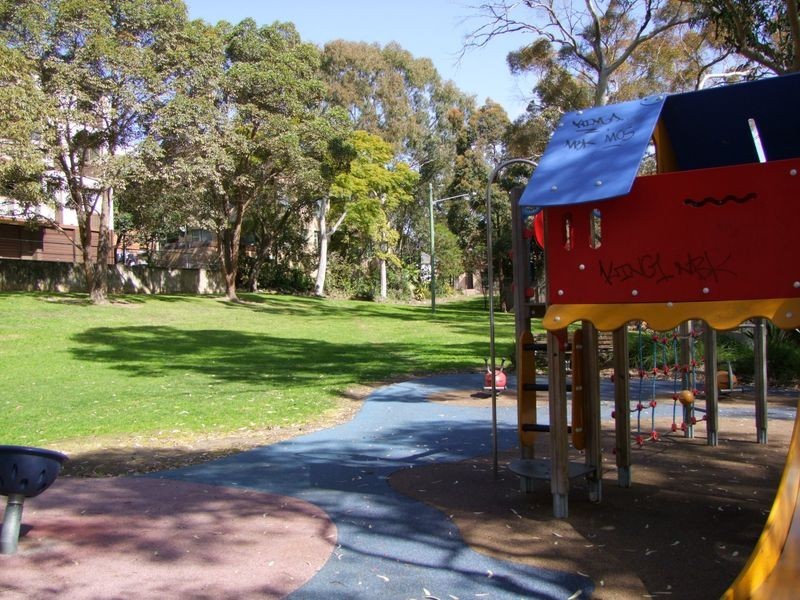 4/6 Guinea Street, Kogarah NSW 2217