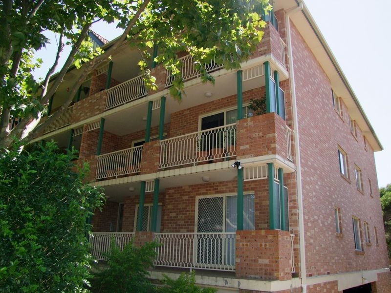 1/12 Guinea Street, Kogarah NSW 2217