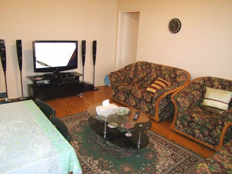 2/27 Warialda Street, Kogarah NSW 2217