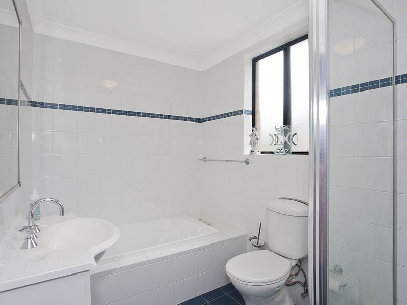 9/144 Queen Victoria Street, Bexley NSW 2207