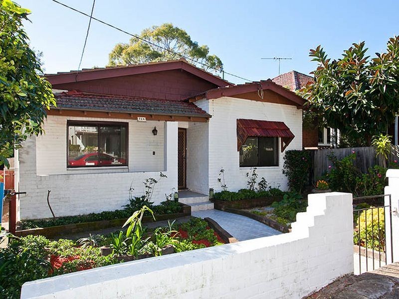 10 Prospect Street, Carlton NSW 2218