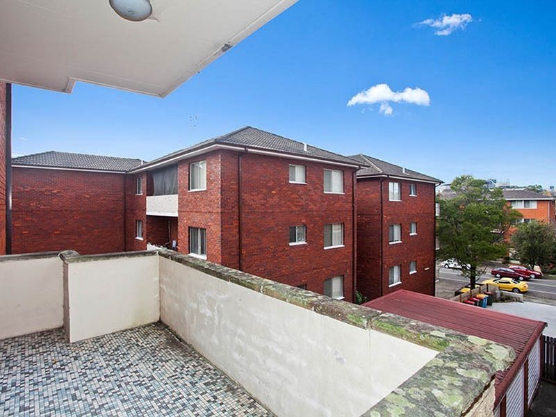 12/32 Queen Victoria Street, Bexley NSW 2207