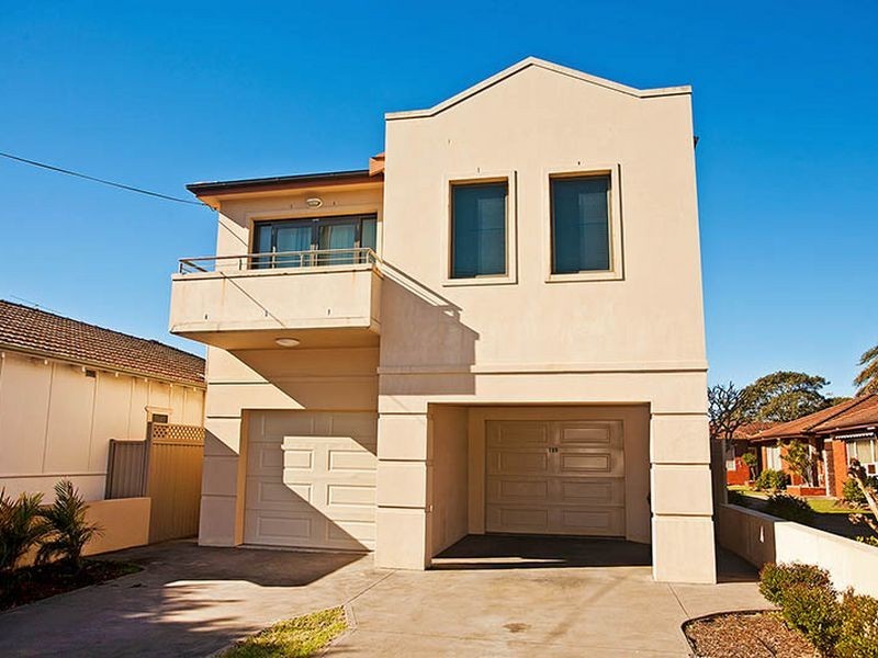 1/18 Chuter Avenue, Monterey NSW 2217