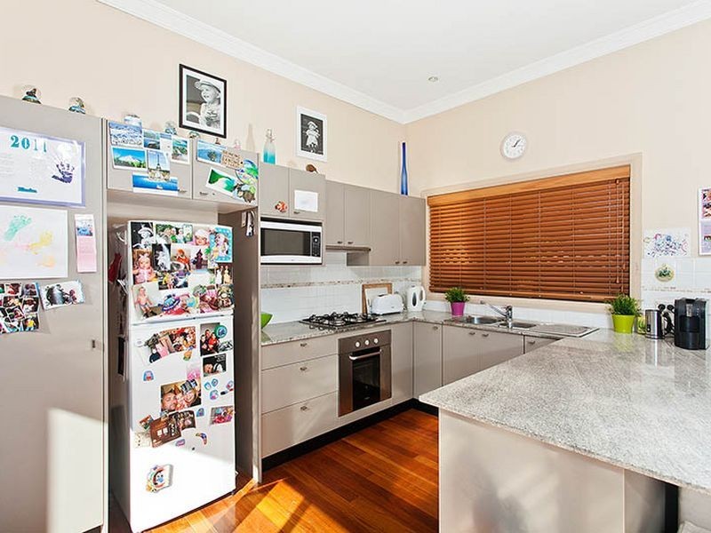 1/18 Chuter Avenue, Monterey NSW 2217