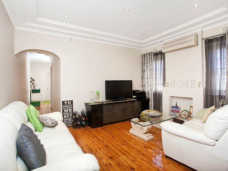 24 Rocky Point Road, Kogarah NSW 2217