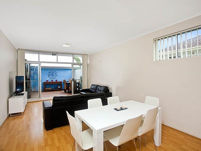 9/63A Connemarra Street, Bexley NSW 2207