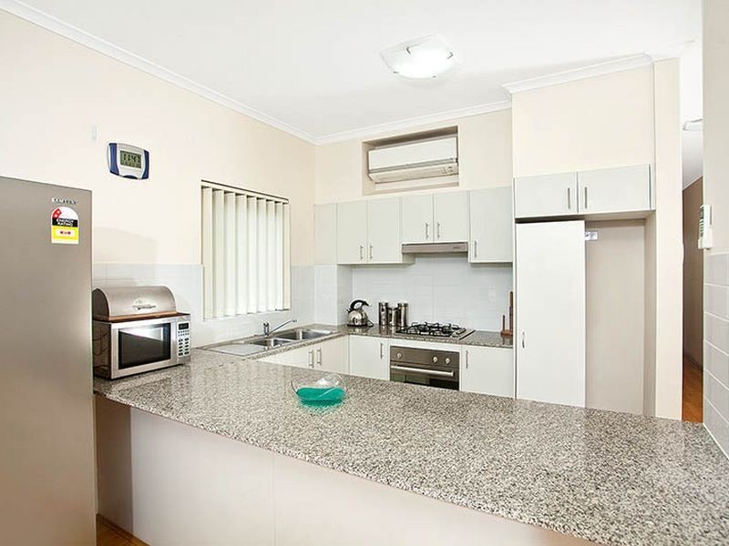 9/63A Connemarra Street, Bexley NSW 2207