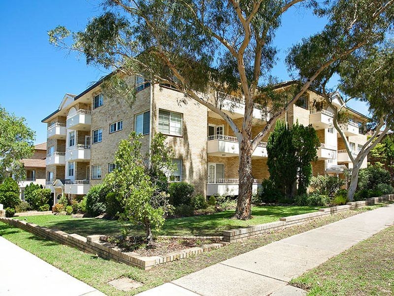 8/13-17 English Street, Kogarah NSW 2217