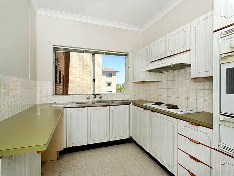 8/13-17 English Street, Kogarah NSW 2217