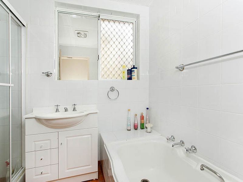 1/6-10 Winchester Street, Carlton NSW 2218