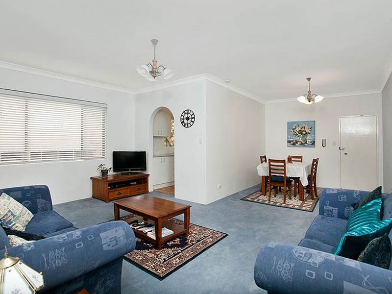 1/188 Queen Victoria Street, Bexley NSW 2207