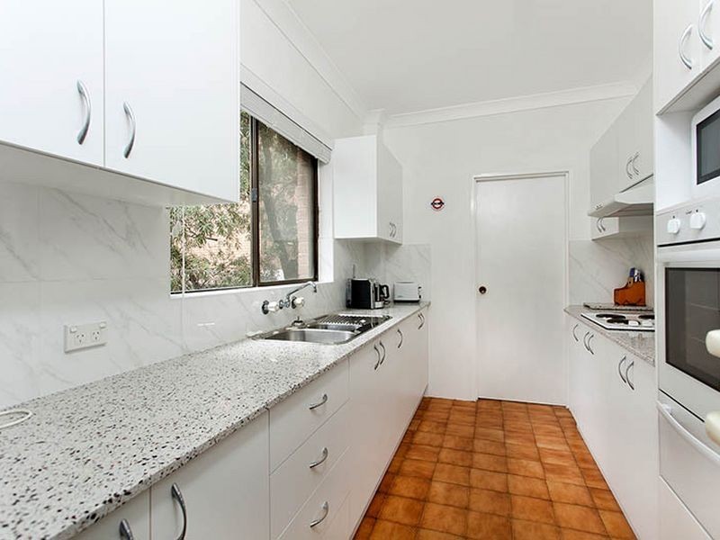 1/188 Queen Victoria Street, Bexley NSW 2207