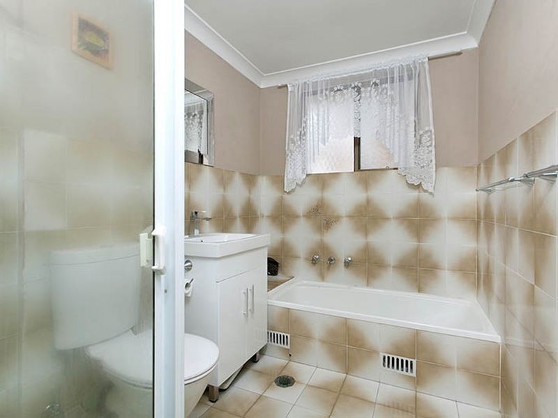 1/188 Queen Victoria Street, Bexley NSW 2207