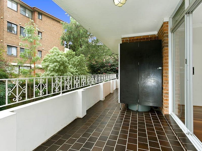 3/3-5 Shaftesbury Street, Carlton NSW 2218