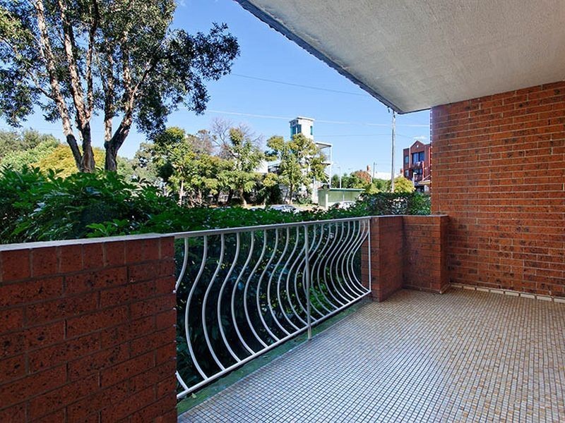 1/20 Carlton Parade, Carlton NSW 2218