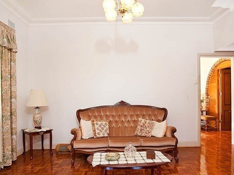 12 Park Road, Carlton NSW 2218