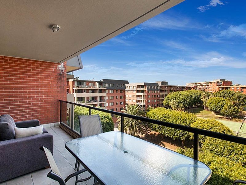 15502/177- Mitchell Road, Erskineville NSW 2043