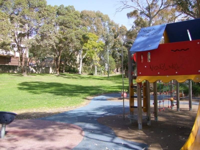 6 Guinea Street, Kogarah NSW 2217