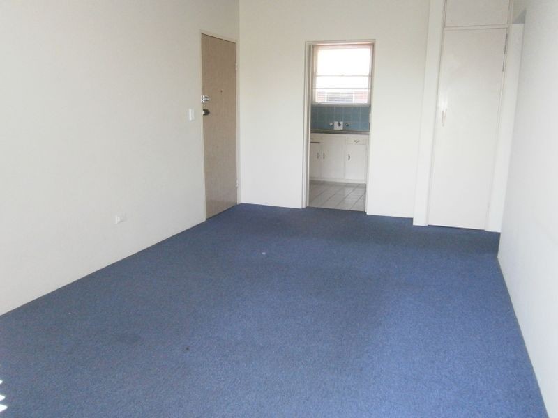 27 Gloucester Road, Hurstville NSW 2220