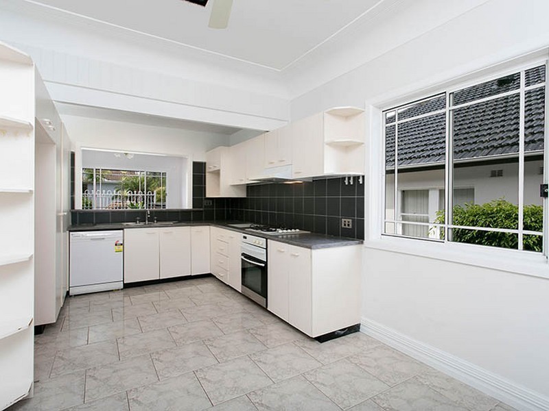 26 Mavis Avenue, Peakhurst NSW 2210