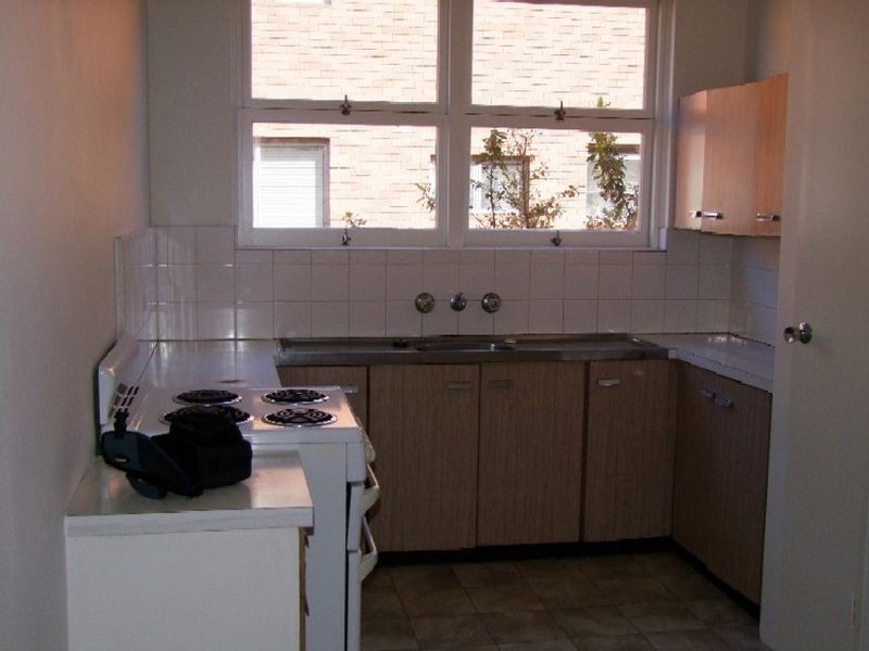 6 Guinea Street, Kogarah NSW 2217