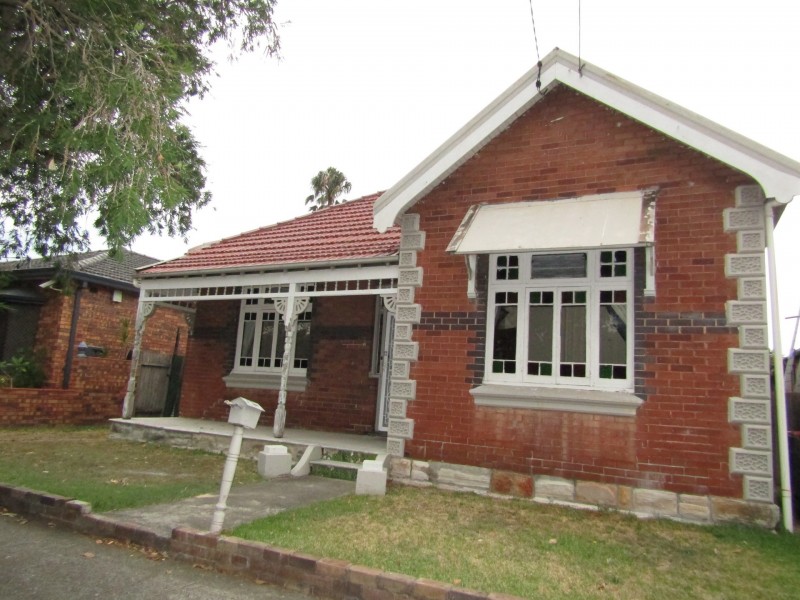 37 Connemarra Street, Bexley NSW 2207