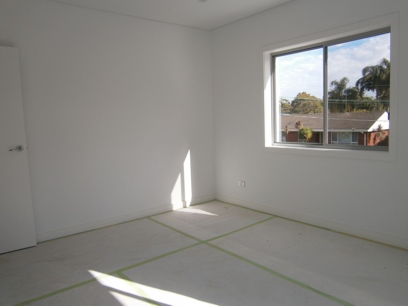 24 Bullecourt Avenue, Milperra NSW 2214